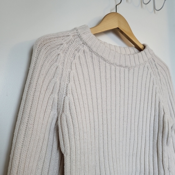 JW Anderson x Uniqlo White Wool Blend Knit Sweater - Picture 7 of 9